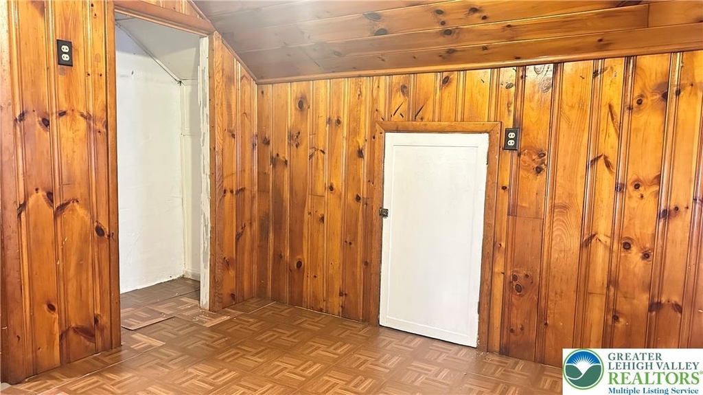 542 N New Street - Photo 20