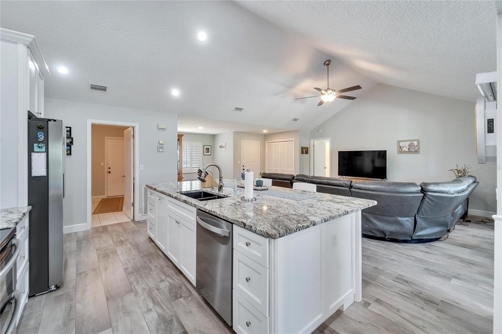 1839 Wolf Laurel Drive - Photo 12