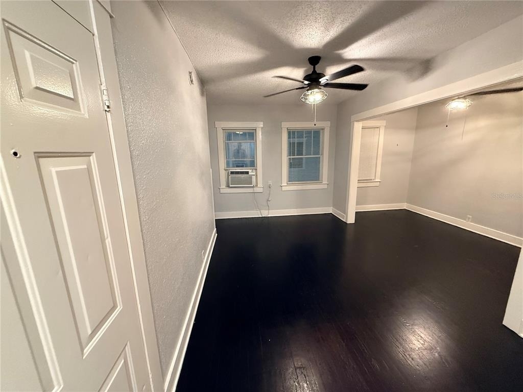 308 Grove Street N - Photo 4