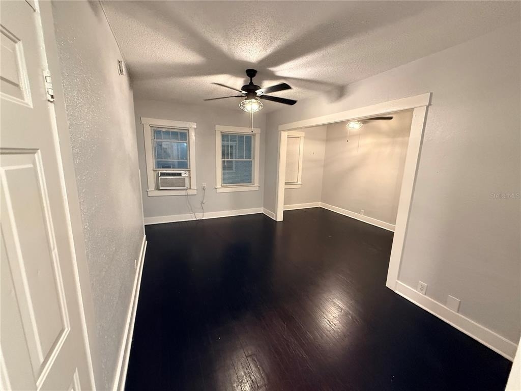 308 Grove Street N - Photo 3