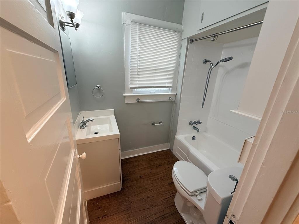 308 Grove Street N - Photo 11