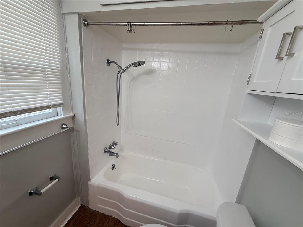 308 Grove Street N - Photo 12