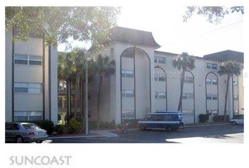 2525 W Bay Drive - Photo 0
