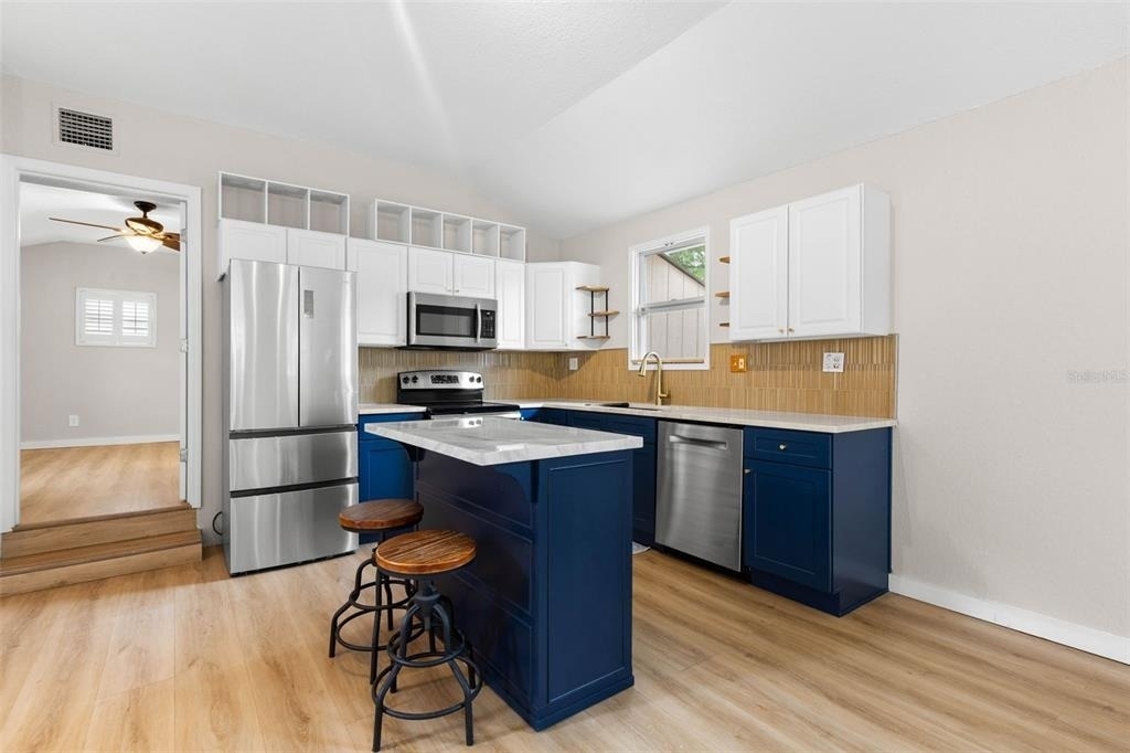123 N Safford Avenue - Photo 25