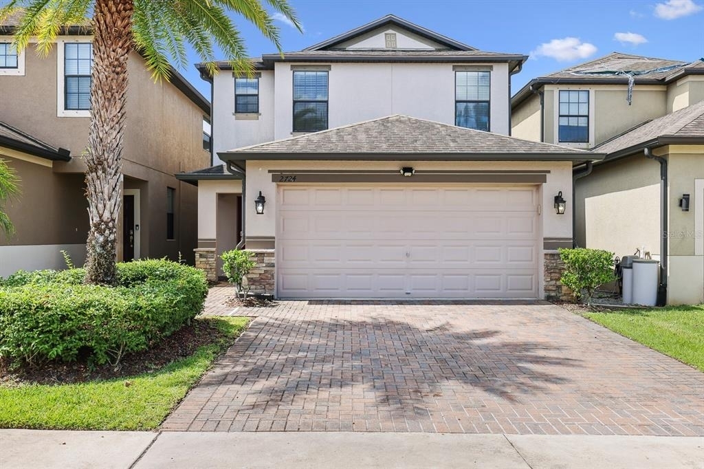 2724 Garden Falls Drive - Photo 0