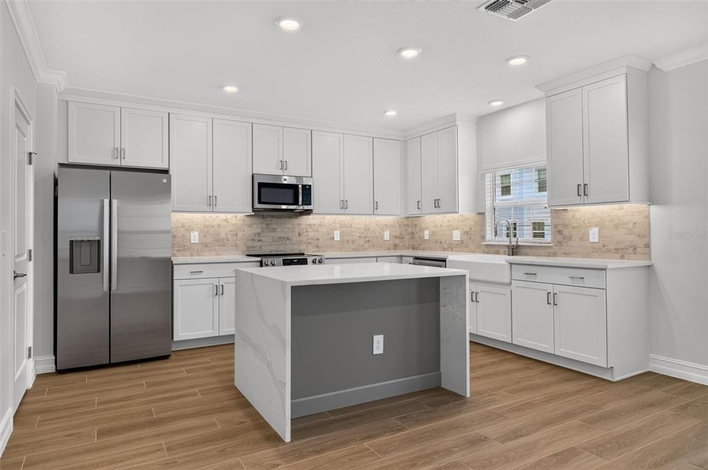 1439 West Chestnut Street - Photo 11