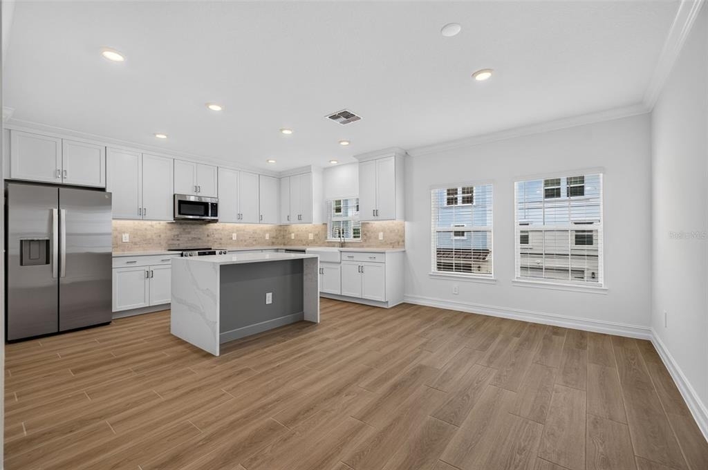 1439 West Chestnut Street - Photo 10