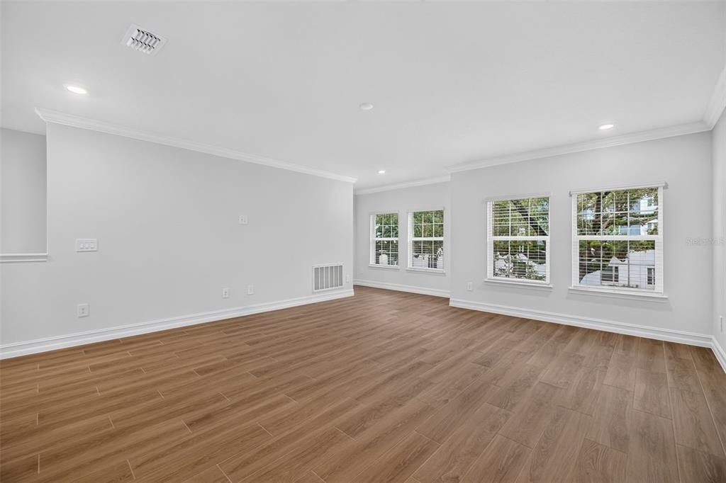 1439 West Chestnut Street - Photo 8