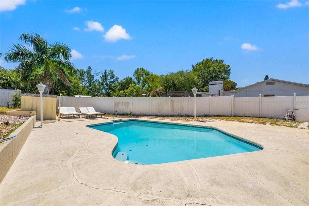 5015 54th Street N - Photo 24