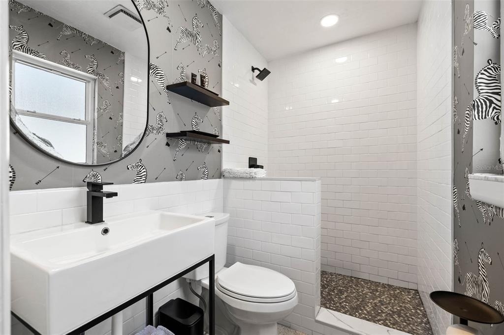 5015 54th Street N - Photo 5
