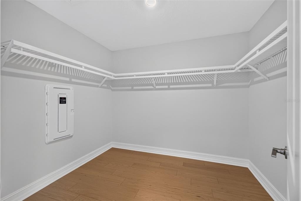 1445 West Chestnut Street - Photo 20