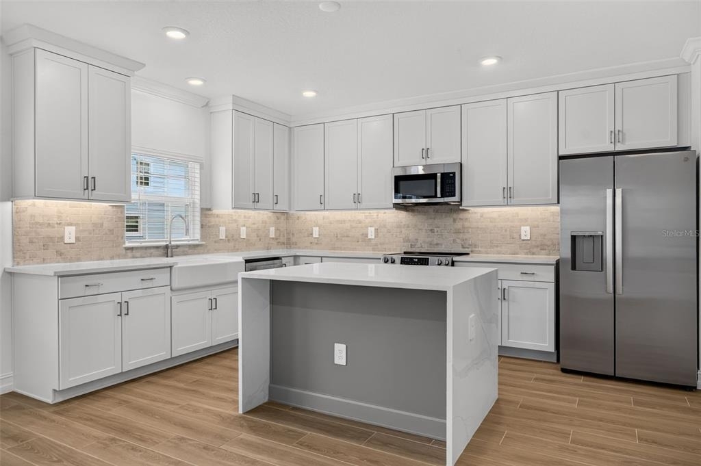 1445 West Chestnut Street - Photo 11