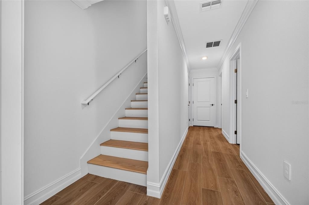 1445 West Chestnut Street - Photo 1
