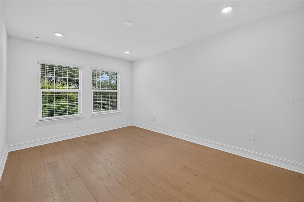 1445 West Chestnut Street - Photo 25