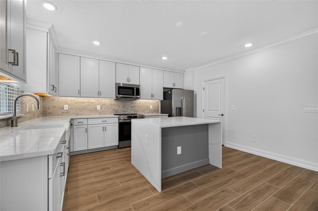 1445 West Chestnut Street - Photo 13