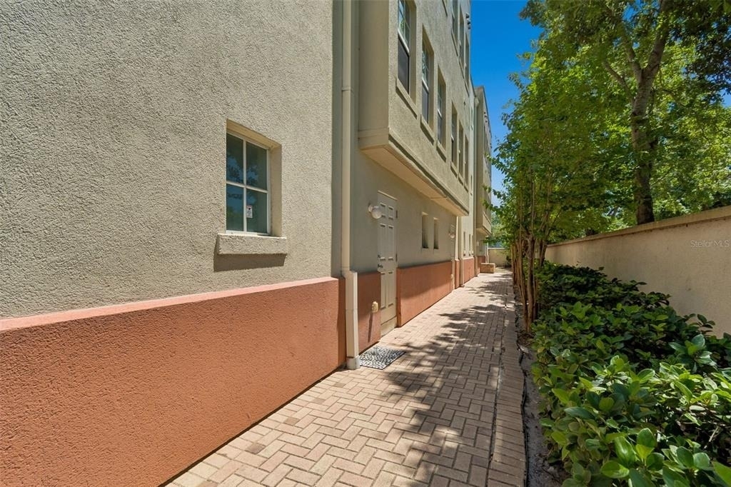 650 Siren Wind Lane - Photo 3