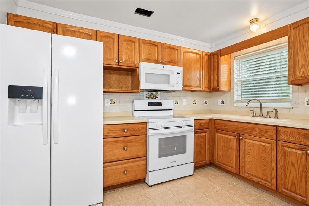 374 3rd Street Nw - Photo 9