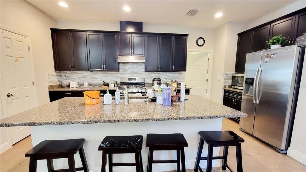 843 Viscount Street - Photo 9
