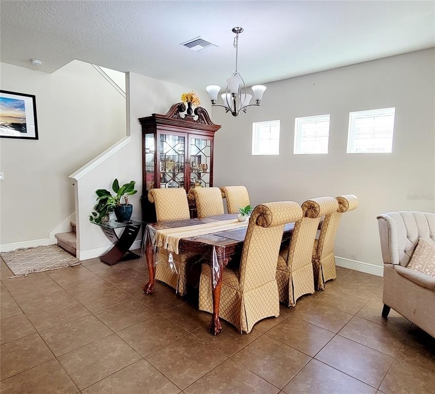 843 Viscount Street - Photo 6