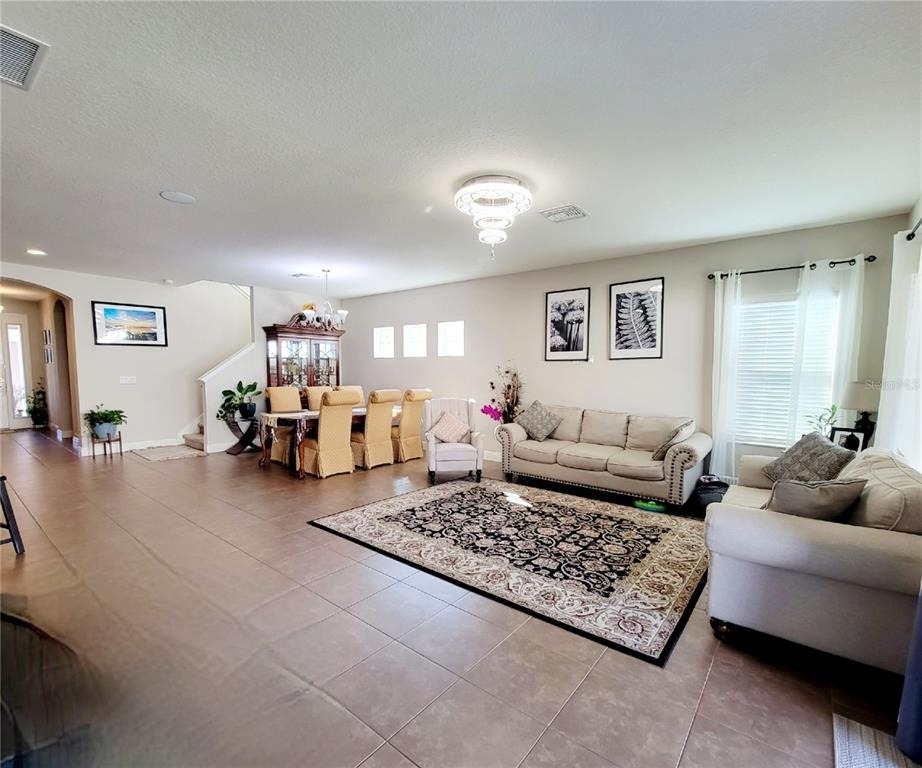 843 Viscount Street - Photo 7