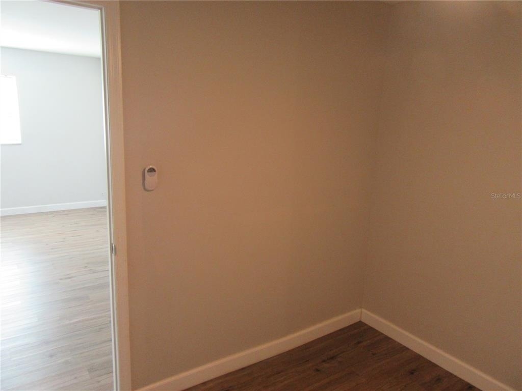 5900 22nd Avenue N - Photo 8