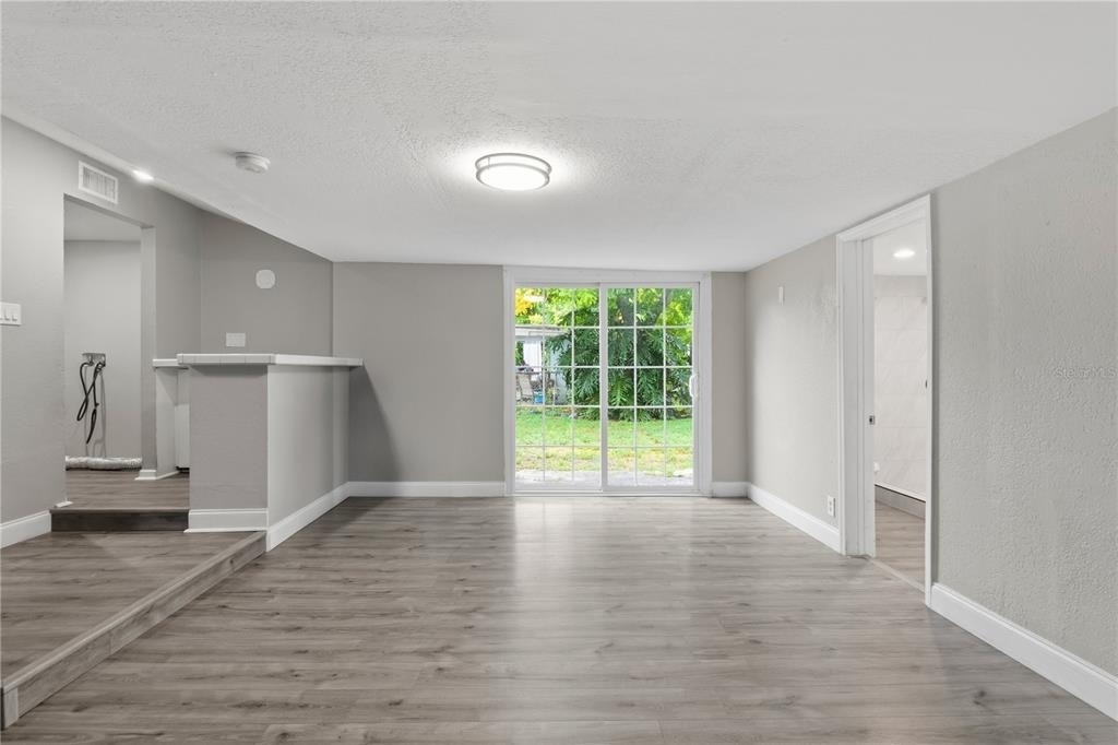 320 E Althea Avenue - Photo 15