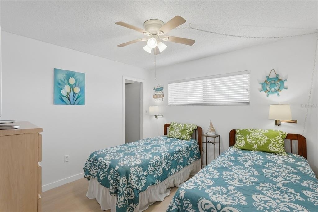 4550 Cove Circle - Photo 20