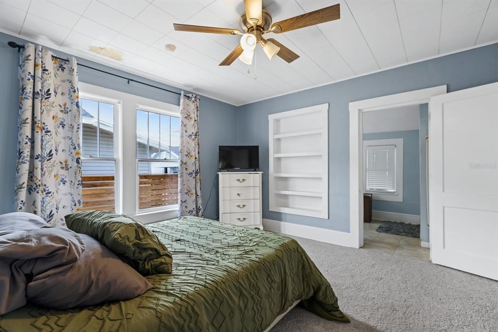 108 W Haya Street - Photo 3