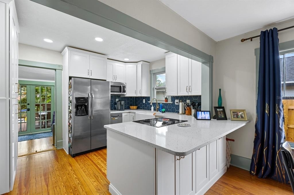 108 W Haya Street - Photo 6