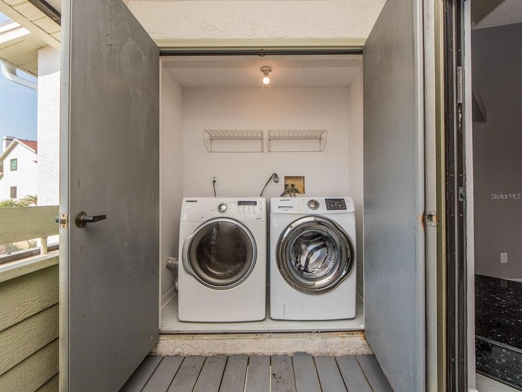 2372 Hanover Drive - Photo 23