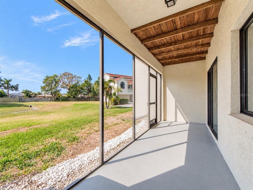 2372 Hanover Drive - Photo 25