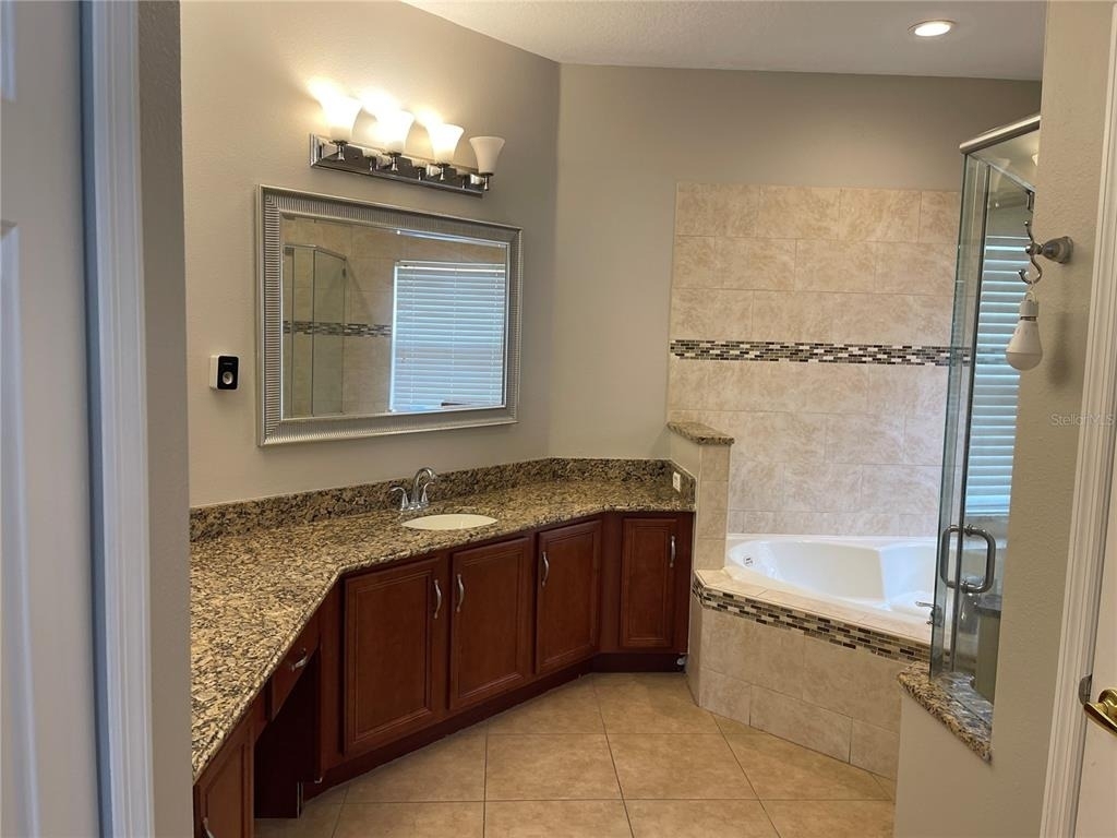 3930 Port Sea Place - Photo 5