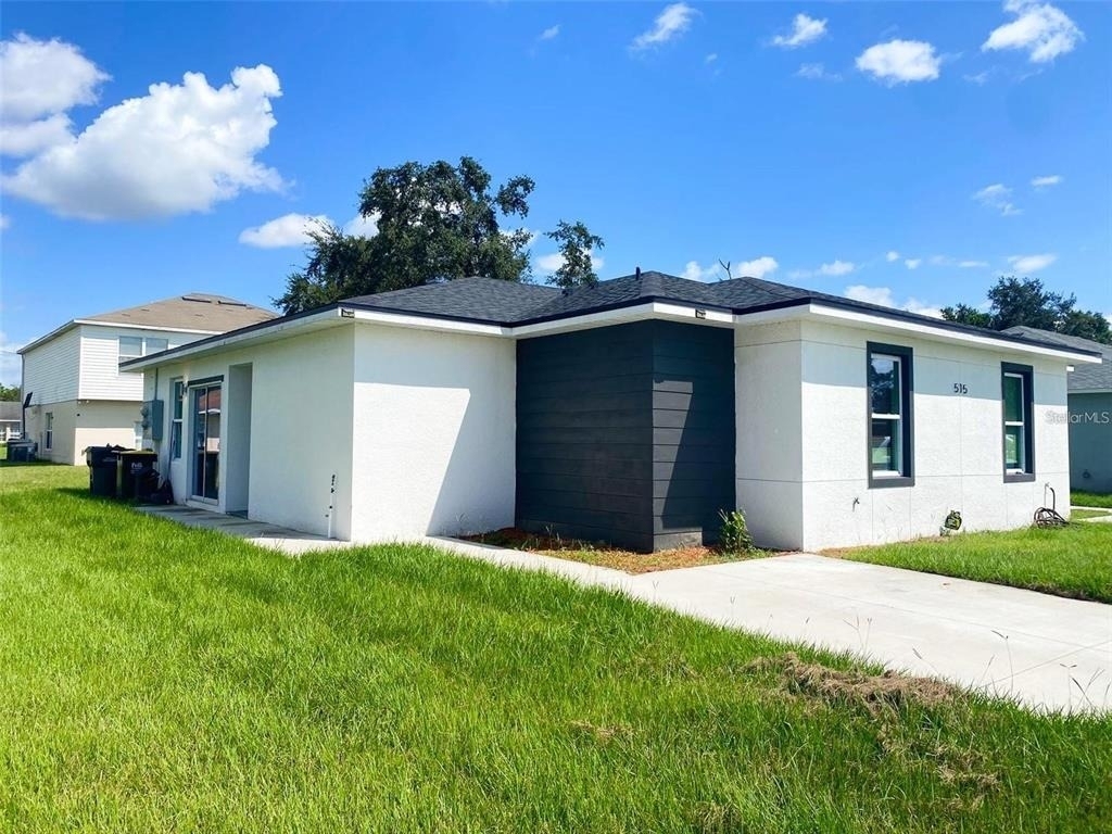 515 Blackbird Lane - Photo 1
