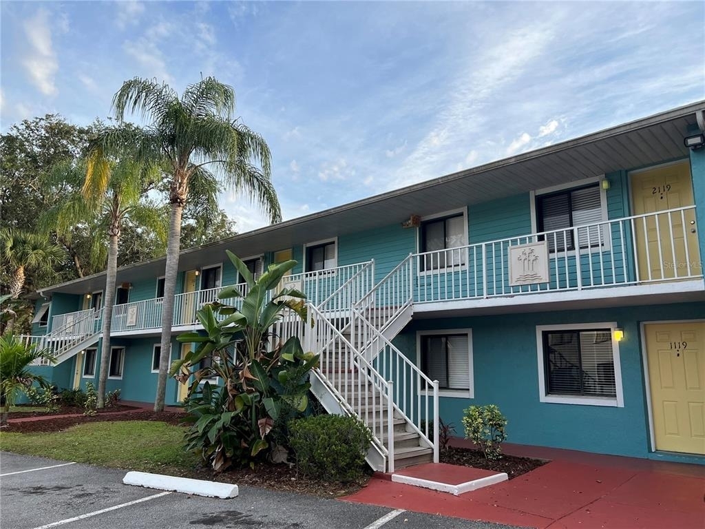 2777 N Poinciana Boulevard - Photo 0