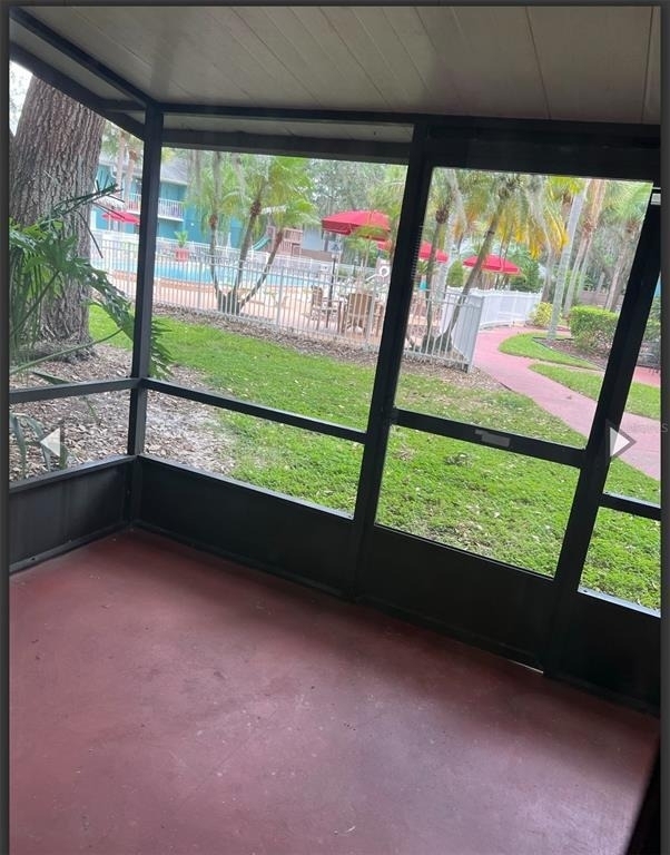 2777 N Poinciana Boulevard - Photo 2