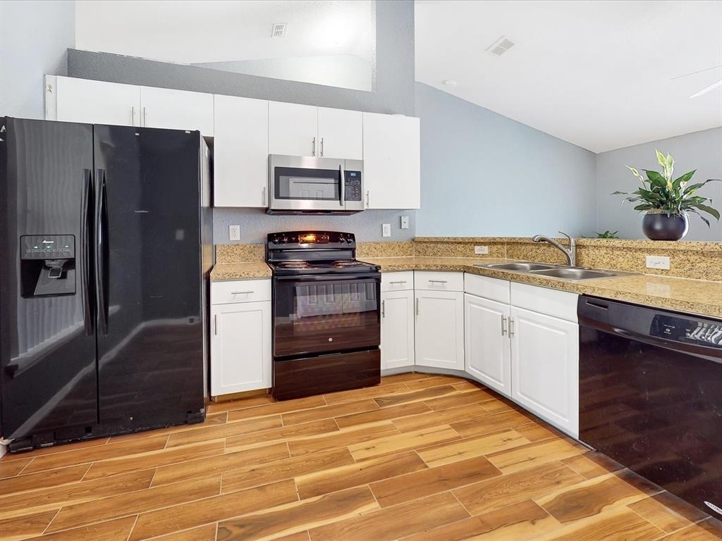 1444 Swift Court - Photo 13