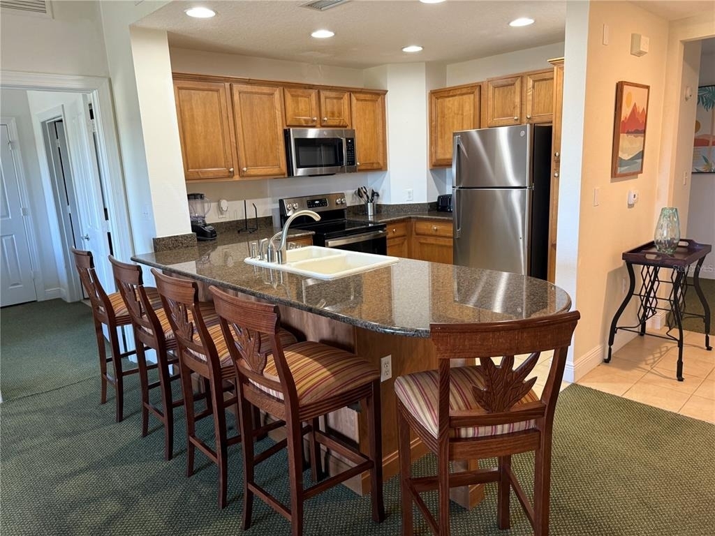 7637 Heritage Crossing Way - Photo 10