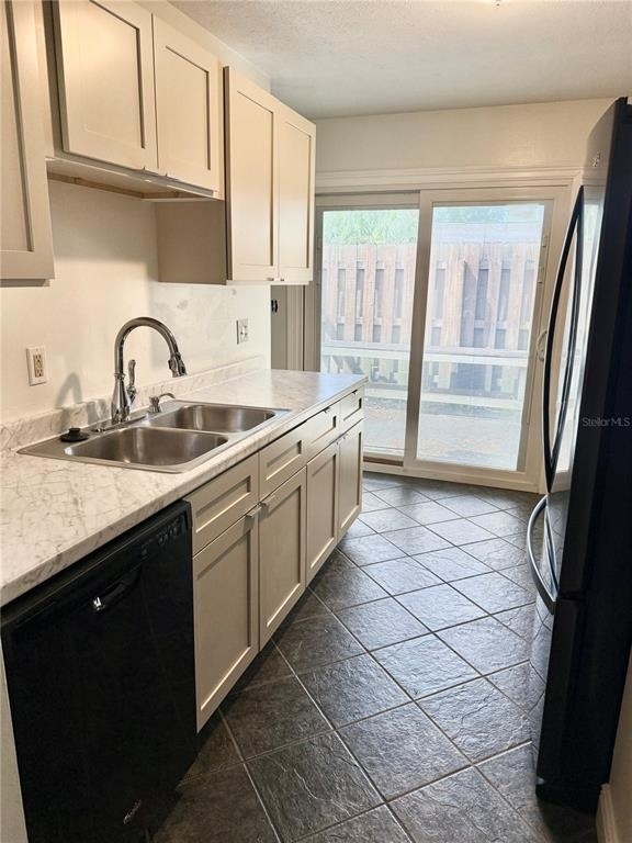 1701 Sw 29th Terrace - Photo 3