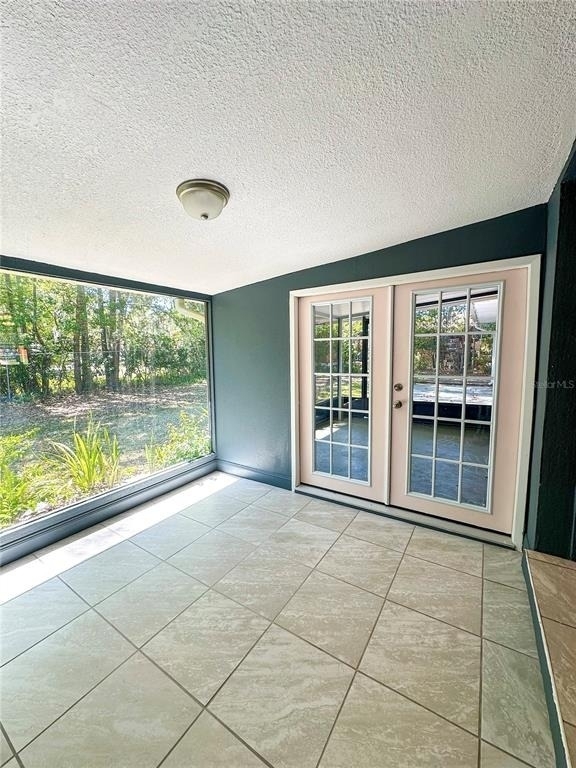 1302 Se 18th Place - Photo 15