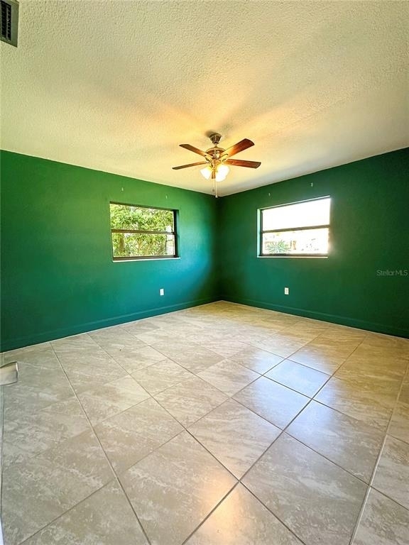 1302 Se 18th Place - Photo 23