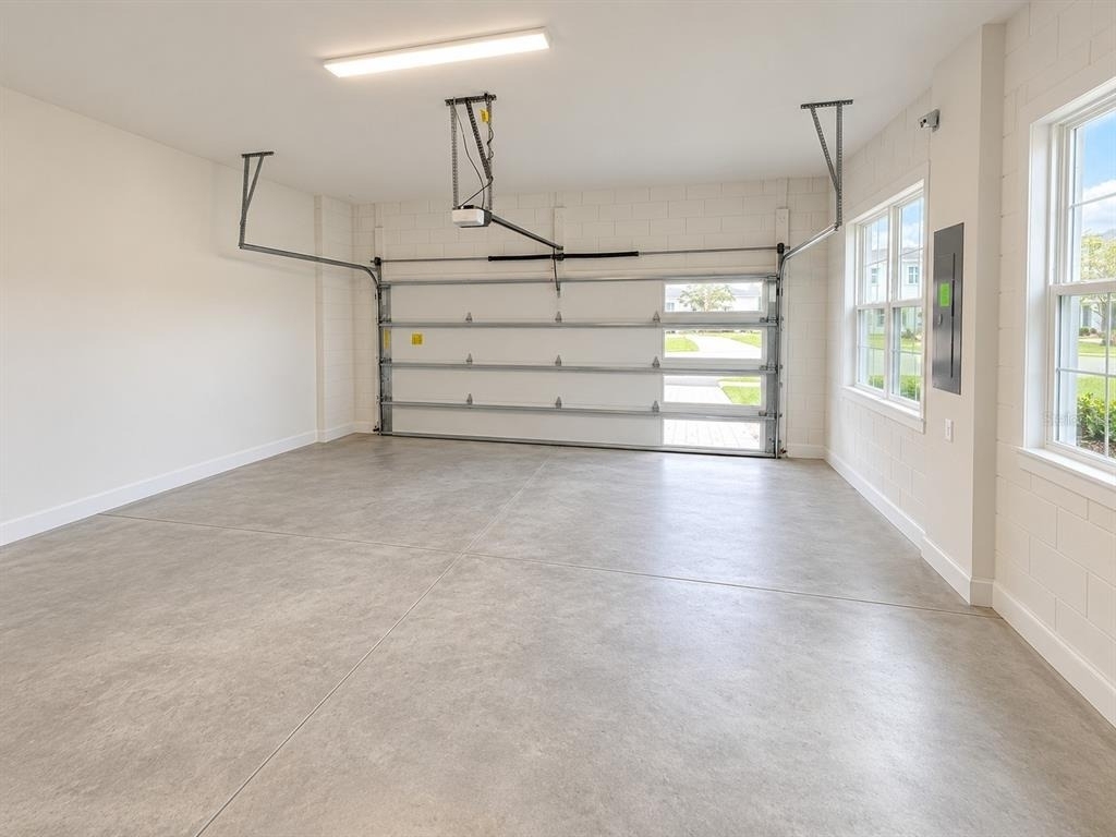 16406 Lone Oak Circle - Photo 31