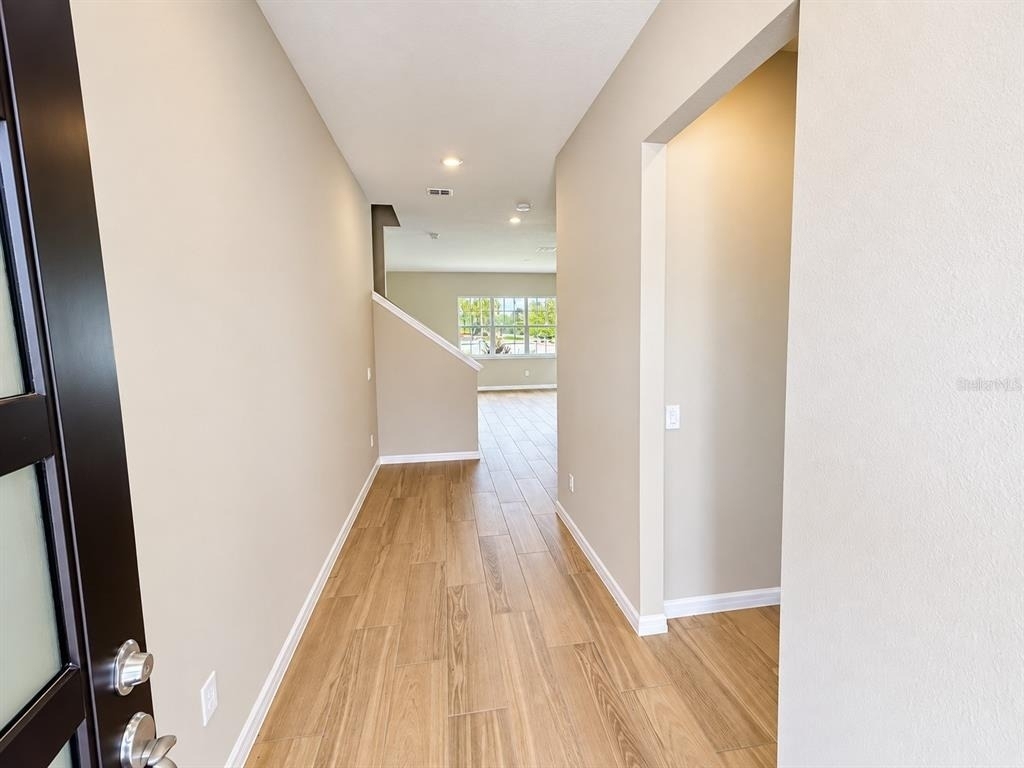 16406 Lone Oak Circle - Photo 3