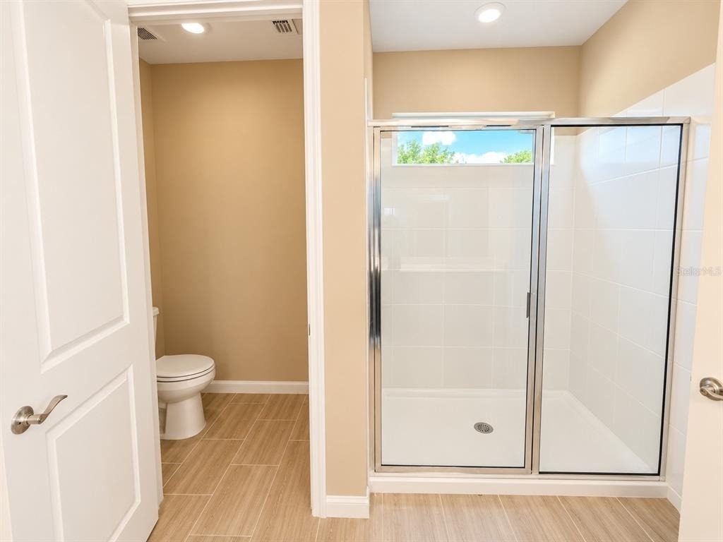 16406 Lone Oak Circle - Photo 16