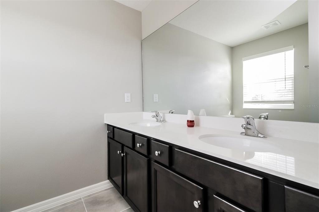 135 Columbia Drive - Photo 8