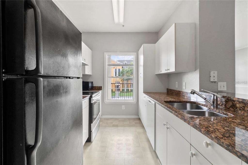 3701 Conroy Road - Photo 3