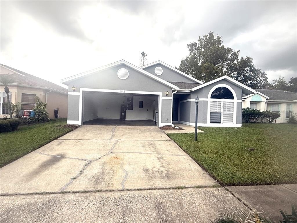 562 Short Pine Circle - Photo 0