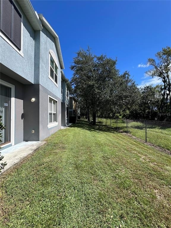 1720 San Jacinto Cir - Photo 18