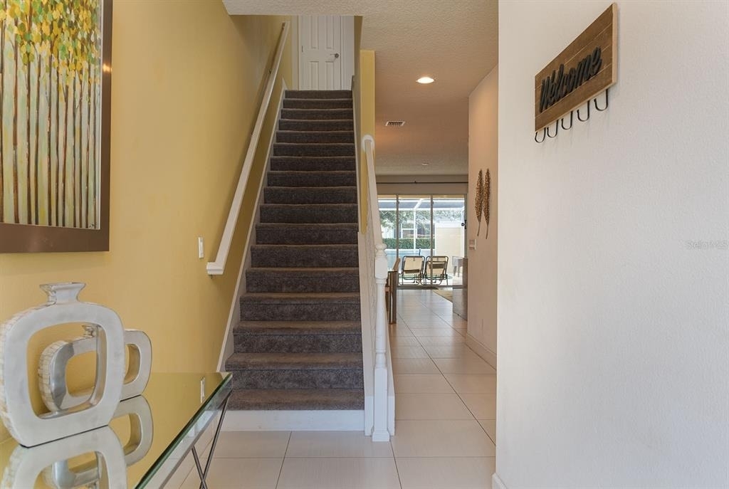 1653 Retreat Circle - Photo 2