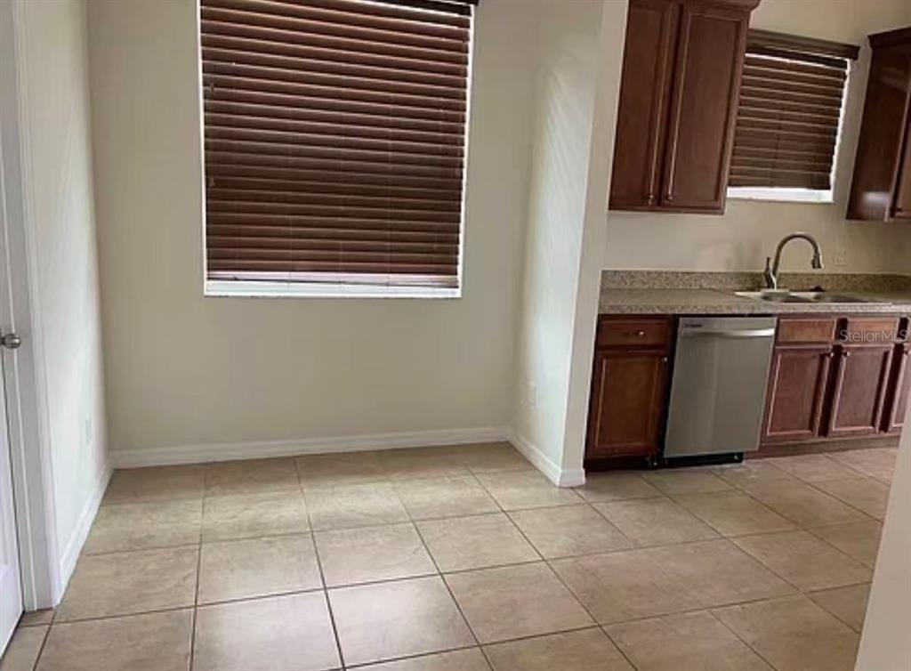 827 Battery Pointe Drive - Photo 7