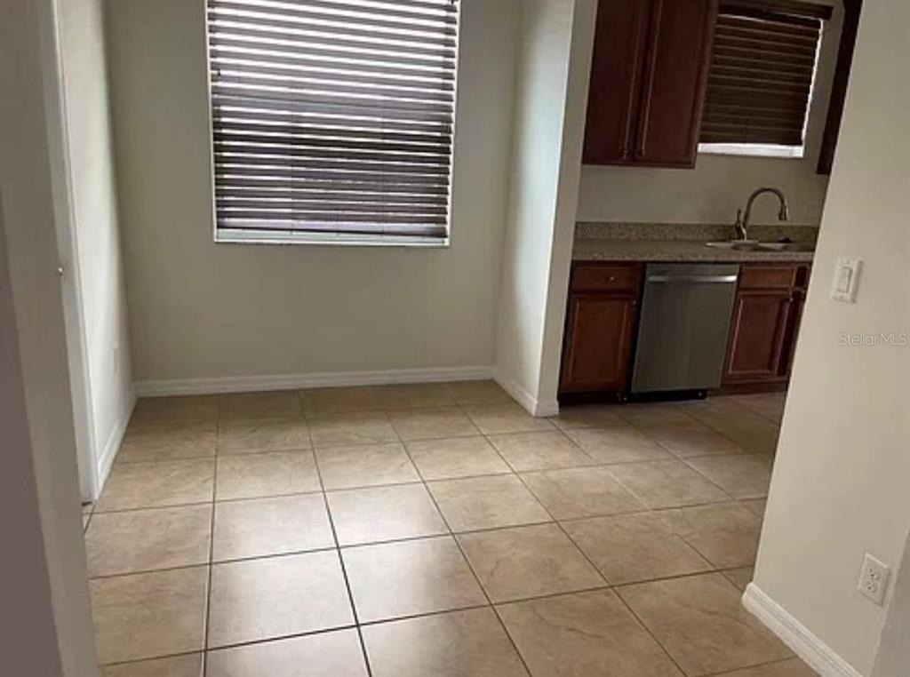 827 Battery Pointe Drive - Photo 5